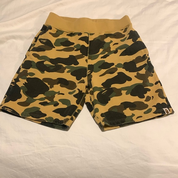 A Bathing Ape Vintage Yellow Camouflage Sweatpants Drawstring Japan Made Shorts - Picture 1 of 12